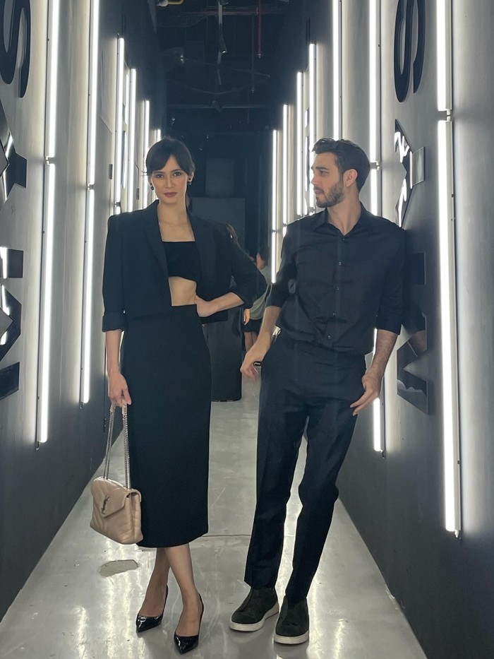 Fachri Albar dan Renata Kusmanto