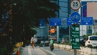 Menanggapi hal ini, Dishub DKI Jakarta akan membangun jalur sepeda tambahan sepanjang 3,8 km pada 2025. Jalur baru ini akan menyasar titik-titik padat di pusat kota.  