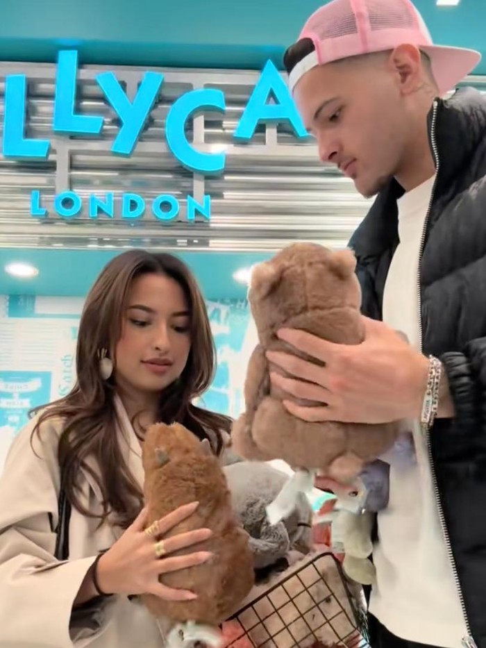 Jennifer Coppen Jennifer Coppen