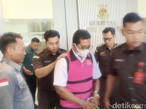 Korupsi Dana Komite, Eks Kepala SMKN 1 Klungkung Dituntut 6 Tahun Penjara