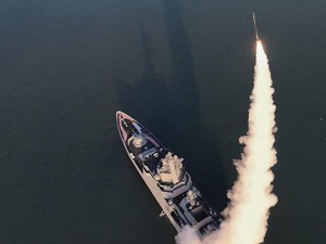 Korea Utara Uji Coba Rudal dari Kapal Perang Baru