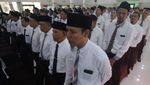Momen Pengukuhan Satgas PPIH Embarkasi Solo 2025