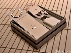 Unboxing Oppo Find N5: HP Layar Lipat Tertipis Harga Rp 28 Juta