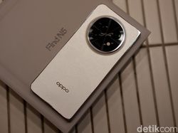 Unboxing Oppo Find N5: HP Layar Lipat Tertipis Harga Rp 28 Juta