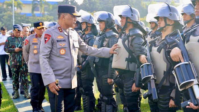 Persiapan personel peringatan May Day 2025 di jatim