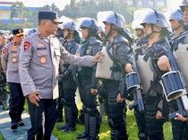 3.221 Personel Diterjunkan Amankan Peringatan May Day 2025 di Jatim