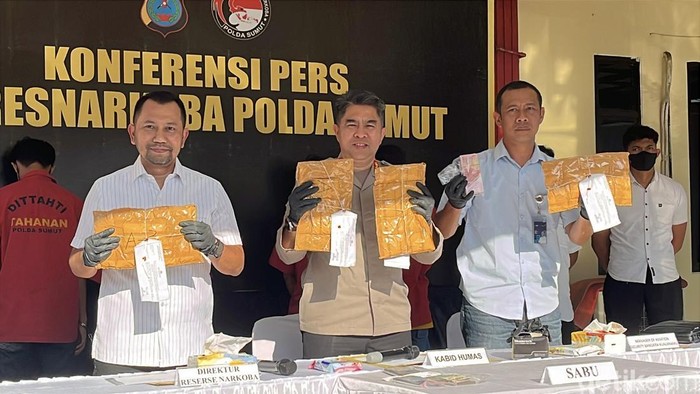 Polda Sumut saat merilis kasus pengungkapan narkoba. (Foto: Finta Rahyuni/detikSumut).