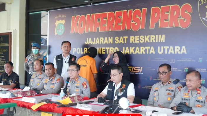 Seorang pelayar tewas dibacok rekannya. Kasus bermula saat korban, pelaku, dan saksi pesta minuman keras di Asrama Pelaut Tanjung Priok, Jakarta Utara. (dok Istimewa)