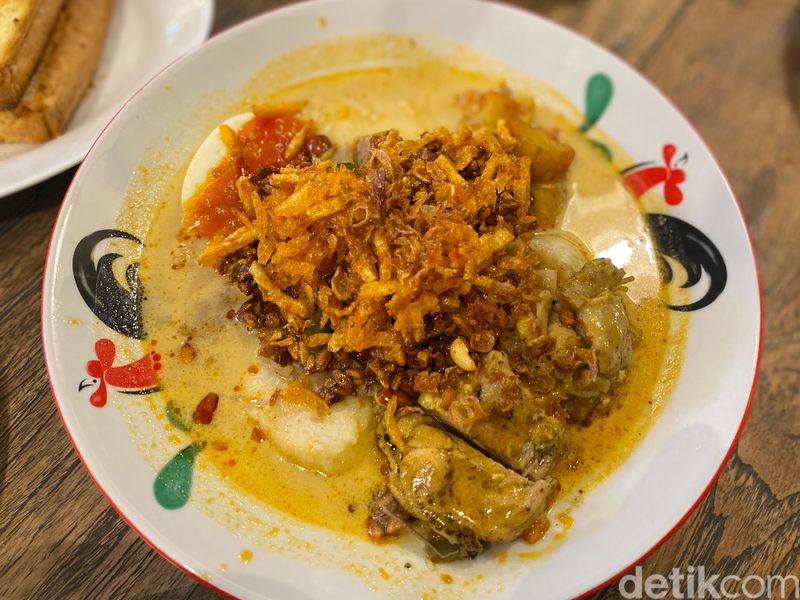 Straits Kopitiam tawarkan menu hidangan peranakan dan Nusantara yang nikmat