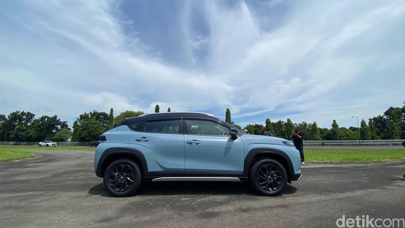 Suzuki Fronx