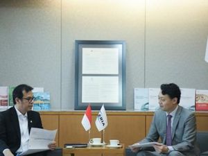 Kembangkan Kurikulum AI, Kemkomdigi Jajaki Kerja Sama dengan University of Tokyo Jepang