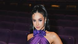 Anya dan Naya yang Doyan Pamer Perut di Mendadak Dangdut