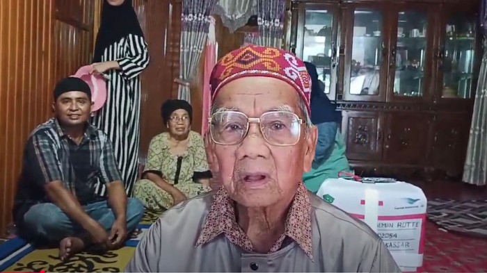 Video: Calon Jemaah Haji Asal Sulsel Ini Berumur 102 Tahun, Berangkat Dari Hasil Berkebun