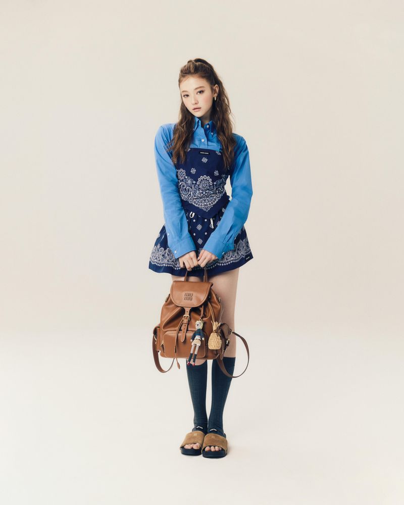 Ella MEOVV menjadi brand ambassador Miu Miu