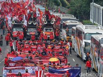 Gelombang Buruh Geruduk DPR Serukan Keadilan Pekerja
