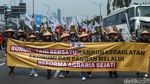 Gelombang Buruh Geruduk DPR Serukan Keadilan Pekerja