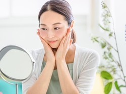 Jangan Sampai Menyesal! Ini Efek Mengerikan di Balik Skincare Glowing Instan