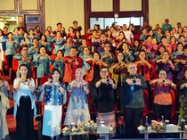 Putri Koster Ingatkan Perempuan Waspadai Kejahatan Siber