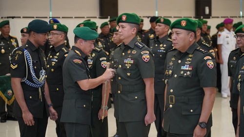 Kolonel Inf Candra resmi dilantik sebagai Kepala Penerangan Daerah Militer (Kapendam) IX/Udayana pada Rabu (30/4/2025). (Foto: Dok. Kodam IX/Udayana)