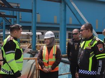 Polisi Datangi dan Dialog dengan Manajemen Pabrik di Blitar Saat May Day