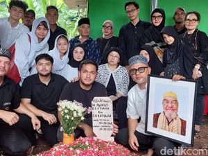 Video Kondisi Mona Ratuliu Setelah Kepulangan Sang Ayah