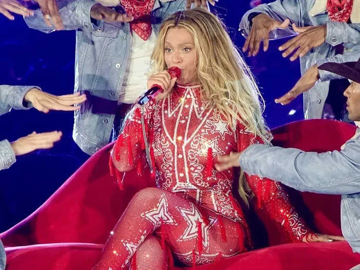 Parade Gaya Beyonce di Konser Cowboy Carter