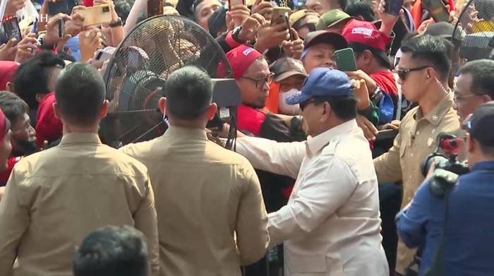 Presiden Prabowo Subianto menghadiri peringatan Hari Buruh Internasional (May Day) 2025 di Monumen Nasional (Monas), Jakarta Pusat.