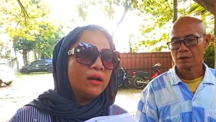 Ratna Dewi, warga Desa Pipa Putih, Kecamatan Pemulutan, Ogan Ilir melaporkan tiga anggota Polres Ogan Ilir dan panti rehabilitasi
