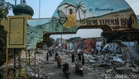 Penertiban dilakukan di dua titik utama, yakni sepanjang Jalan Raya Sumberjaya dan kawasan Perumahan Yapemas. Keduanya merupakan daerah yang rawan banjir saat musim hujan tiba.