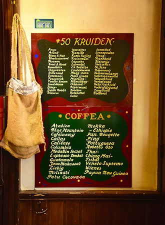 Sedih! Toko Kopi Legendaris Berusia 400 Tahun Ini Harus Tutup Selamanya