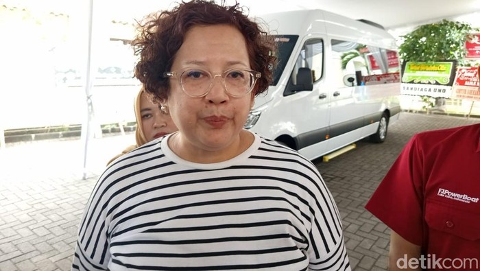 Direktur Utama Injourney Destination Management (IDM) Febrina Intan di Vihara Griya Vipasana Alokitesvara (GVA) Mendut, Kamis (1/5/2025).