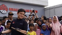 Restorannya beralamat di Pasarkota Pondok Gede, Jalan Raya Pondok Gede Nomor 1, Bekasi. Bobon terlihat mengadakan acara spesial untuk pembukaannya pada 23 April 2025. Foto: Instagram bobonsantoso dan restokualimerahputih