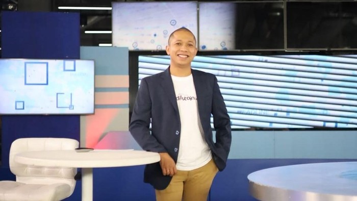 CEO Difotoin.id, Octadimas Dower