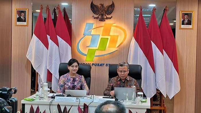 Deputi Bidang Statistik Sosial BPS Tatang Hartono.