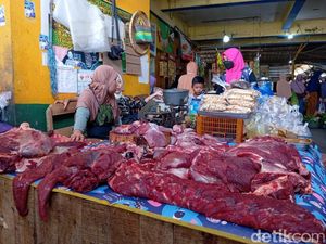 Harga Daging Ayam-Sapi di Sumut Masih Mahal Selama Ramadan