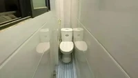 Yang satu ini mungkin butuh usaha ekstra untuk buang air besar maupun kecil karena toiletnya ada di dalam ruangn yang super sempit. Foto: Facebook via Buzzfeed