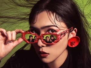 Bocoran Perjalanan Musik Baru Isyana Sarasvati dalam EKLEKTIKO