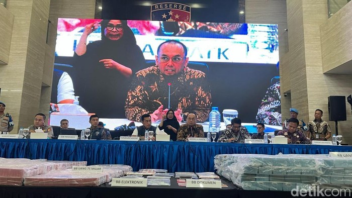 Jumpa pers Bareskrim hingga PPATK soal judi online
