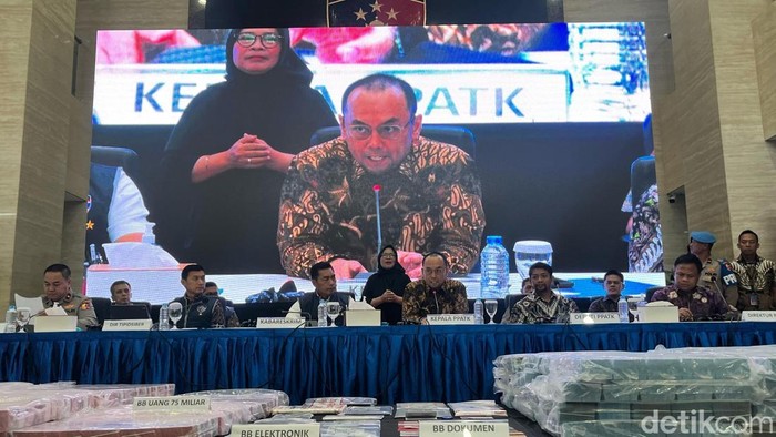 Jumpa pers Bareskrim hingga PPATK soal judi online