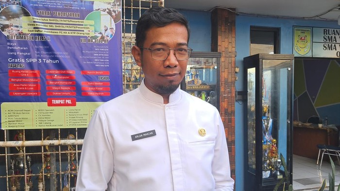 Kadis PUPR Banten Arlan Marzan