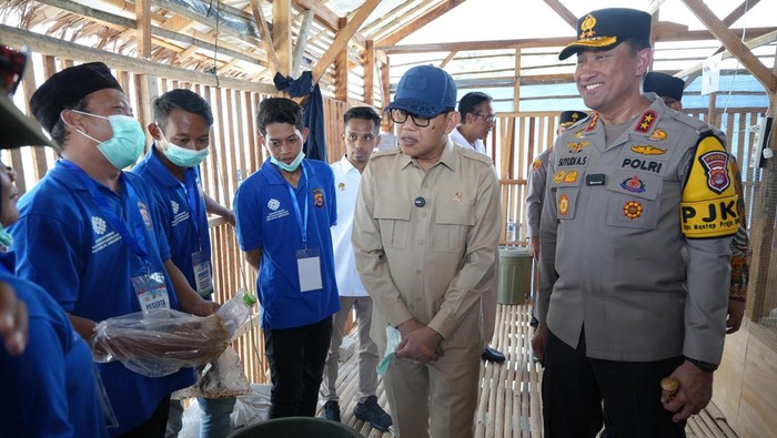 Kapolda Banten dan Menteri P2MI kunjungi balai Poliran. (dok. ist)