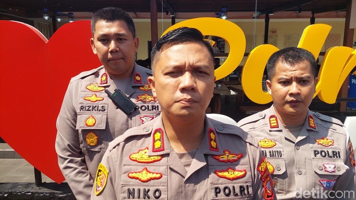 Kapolres Cimahi, AKBP Niko N. Adi Putra