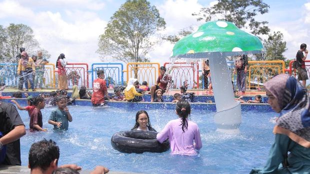 Lokasi obyek wisata baru di Ciamis Waterpark Durian Hill di Kecamatan Cipaku Ciamis.