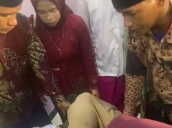 Viral Pengantin Wanita di Madura Nikah Dijodohkan, Pingsan Saat Resepsi