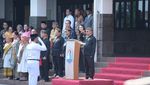 Bukan di Kantornya, Mendikdasmen Upacara Hardiknas di Regina Pacis Bogor