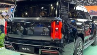 Dari segi eksterior, Chery Tiggo 9L menggabungkan nuansa klasik juga modern. Nuansa klasik didapat dari desain yang mengotak dan cenderung konservatif. Foto: Luthfi Anshori/detikOto