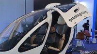 Mobil terbang EHang EH-216S telah melalui serangkaian uji coba di China. Bahkan, unitnya sempat diuji coba di Tangerang, Indonesia. Kendaraan masa depan itu bisa berjalan otomatis alias otonom. Foto: Septian Farhan Nurhuda/detik.com