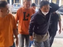 Pedagang Pempek yang Tikam Pria di Pasar Angso Duo Jambi Menyerahkan Diri