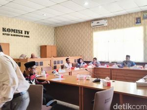 Aturan Guru Harus Tulis Tangan RPP-Jam Kerja Sampai Sore di Bone Dihapus
