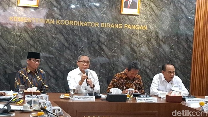 Rapat koordinasi Koperasi Desa Merah Putih